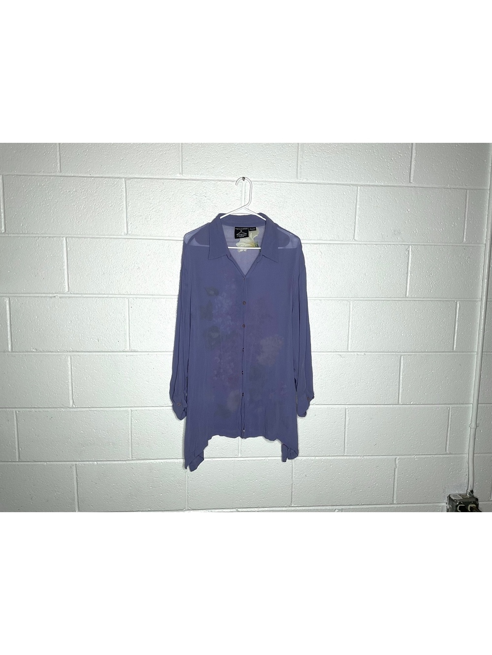 < Vintage Anthony Mark Hankins Purple Floral Sequin Embellished Button Up > - Picture 4 of 5